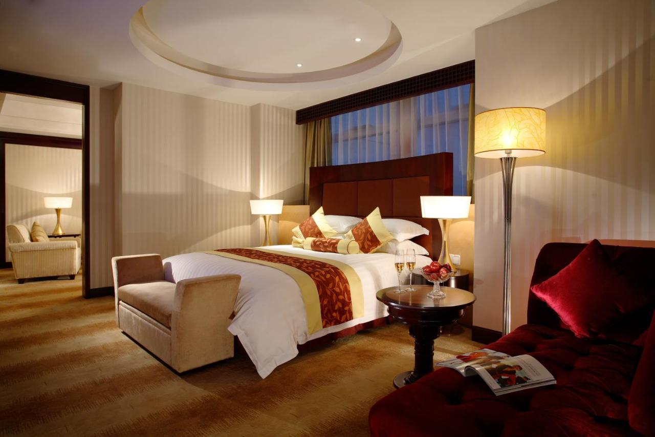 นิวเซ็นจูรี่ จ้าวซิง จินชาง โฮเต็ล Hotel Keqiao ภายนอก รูปภาพ