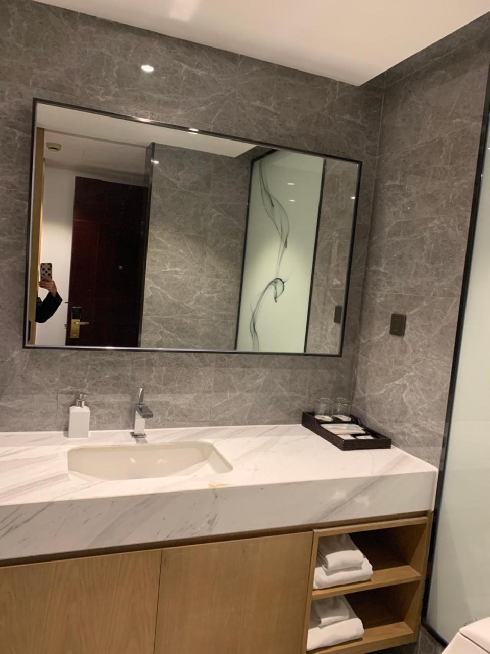 นิวเซ็นจูรี่ จ้าวซิง จินชาง โฮเต็ล Hotel Keqiao ภายนอก รูปภาพ
